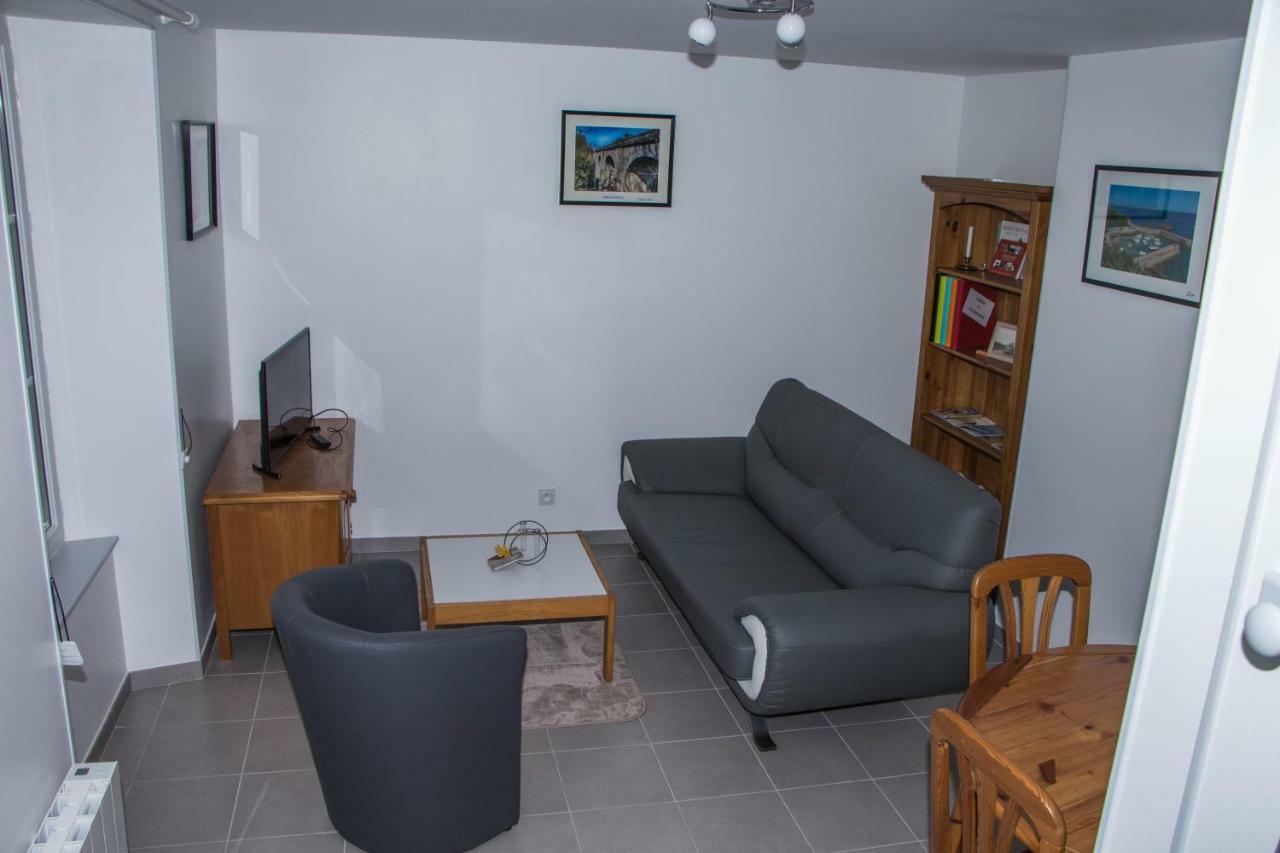 Maison Gite A Vire Normandie Kültér fotó